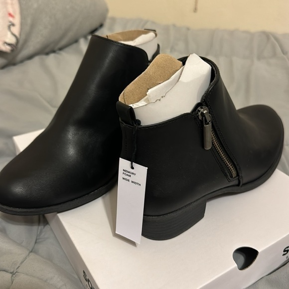 Sonoma Goods For Life® Millo Women's Ankle Boot - Picture 4 of 8